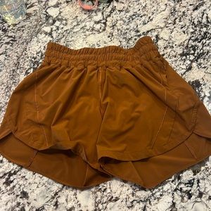 Lululemon size 6 shorts-burnt color, unsure of style